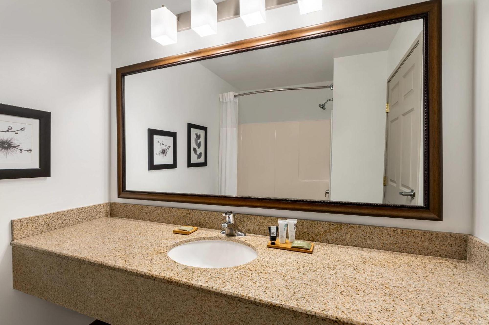 Country Inn & Suites By Radisson, Boise West - Meridian Εξωτερικό φωτογραφία